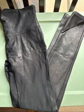 SPANX Black Faux-Leather Shine Leggings